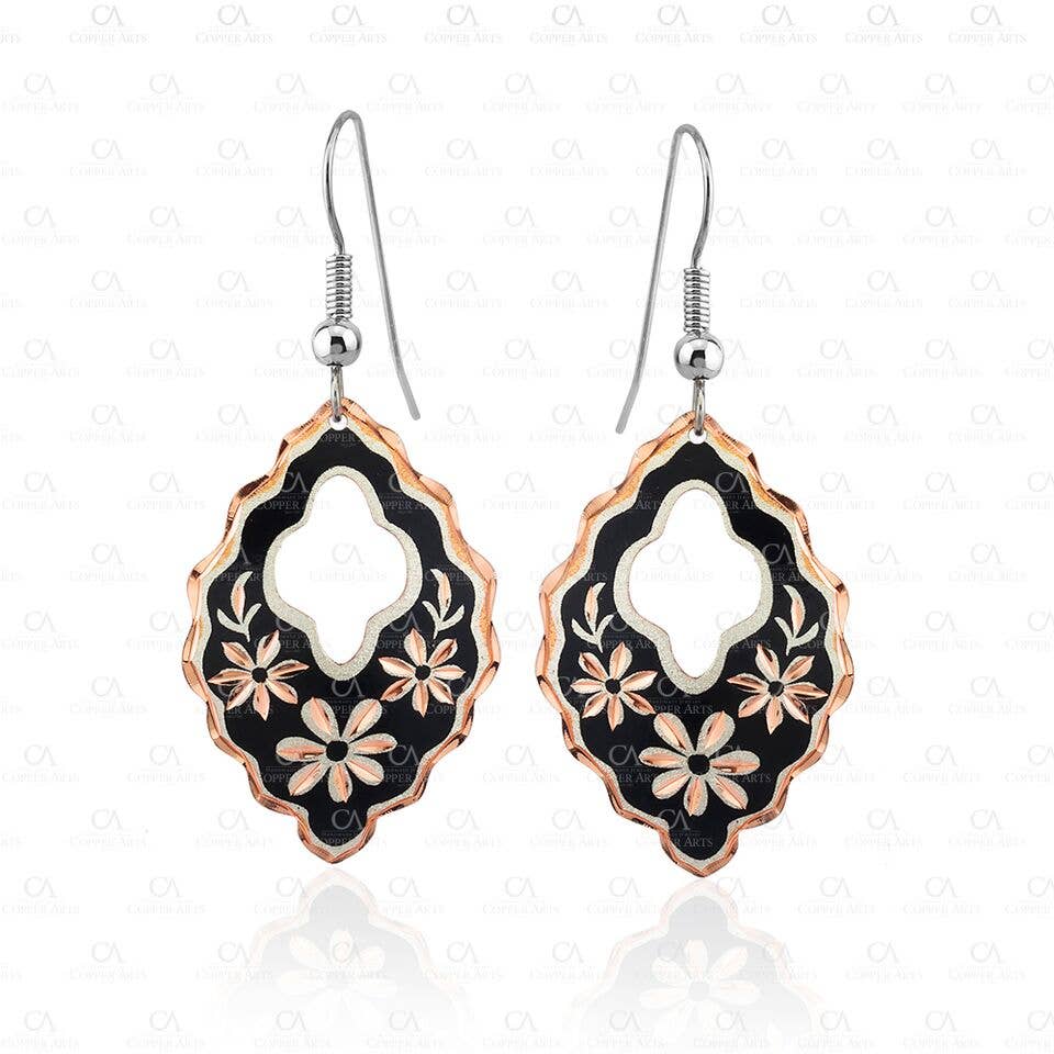 Gorgeous Cut Out Flower Earrings