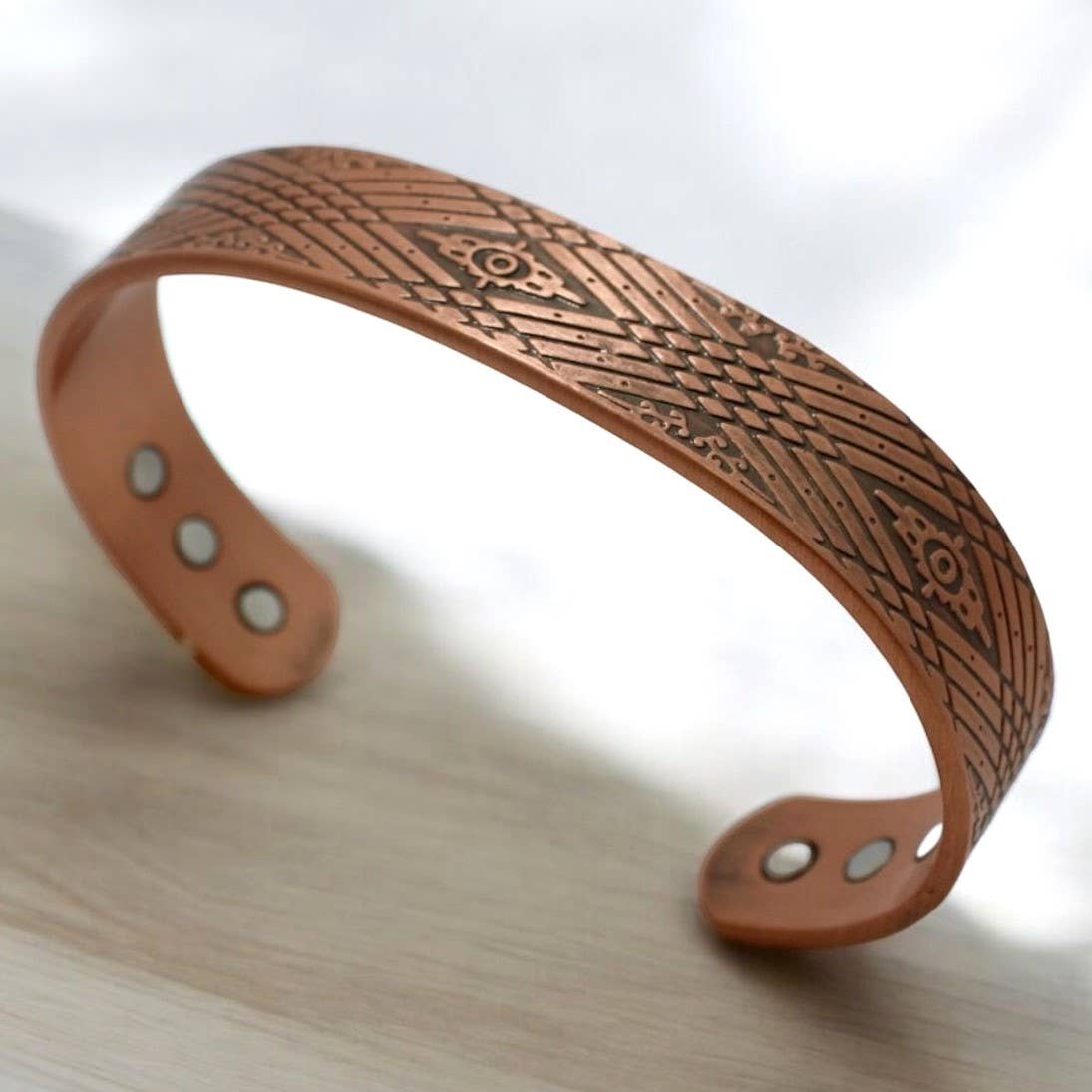 Copper Therapy Bracelet - Southwest Design with Magnets