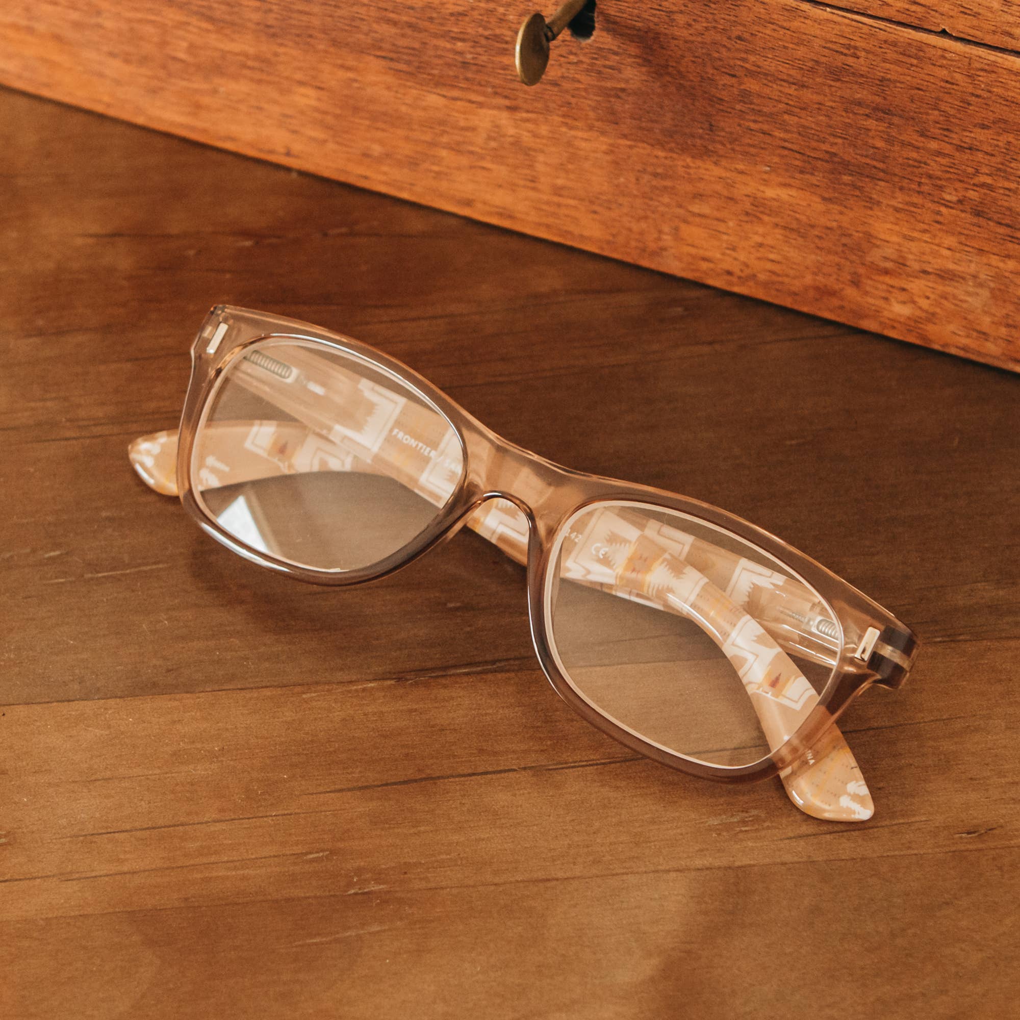 Pendleton Eyewear - Pendleton Readers - Frontier: Sand / Harding: Sand - Harding / 2.5x