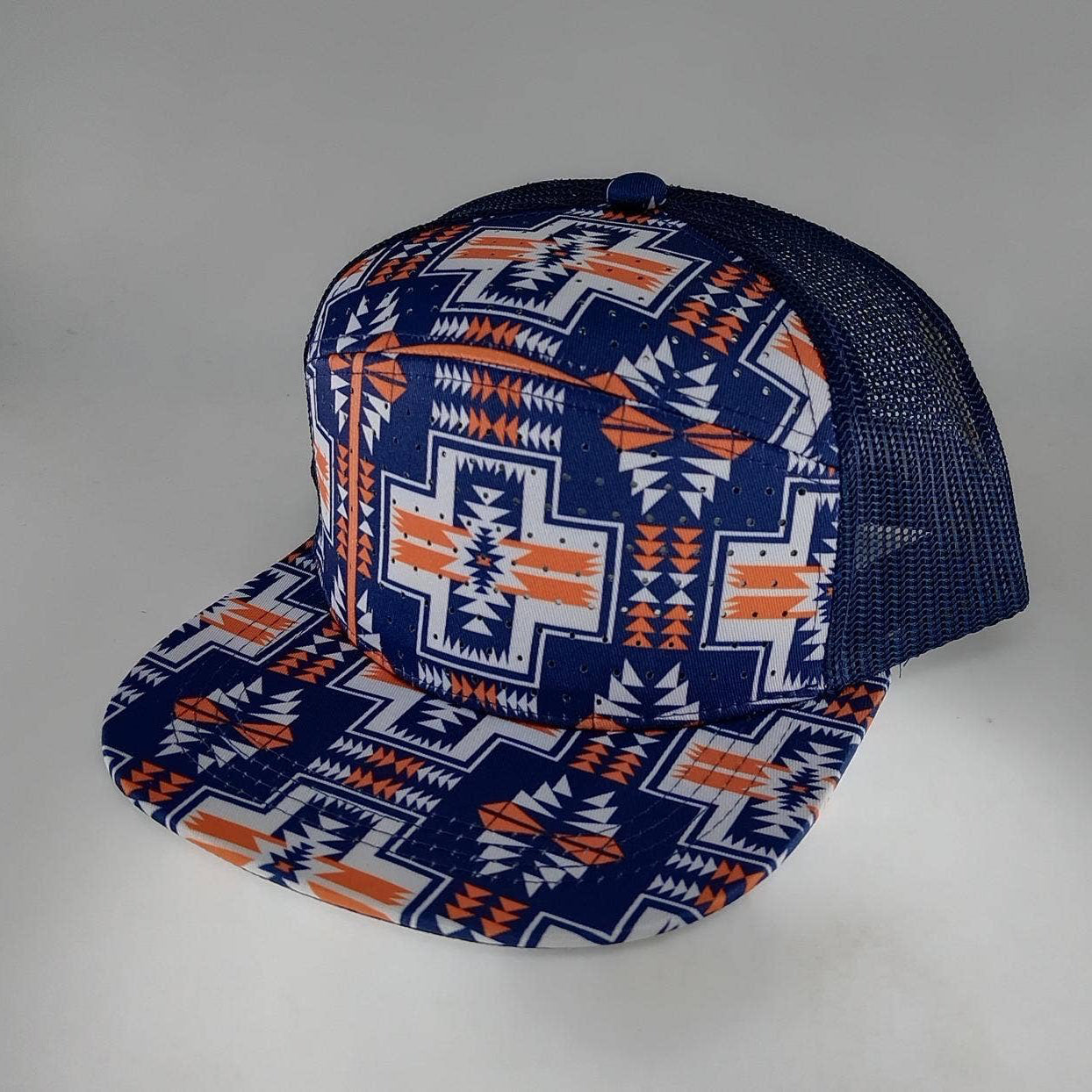 Native American Design Southwestern Hat - White